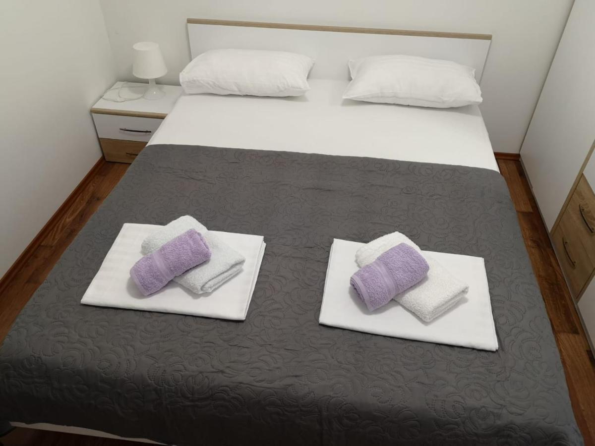 Apartment Istuk Kaštela Exteriör bild