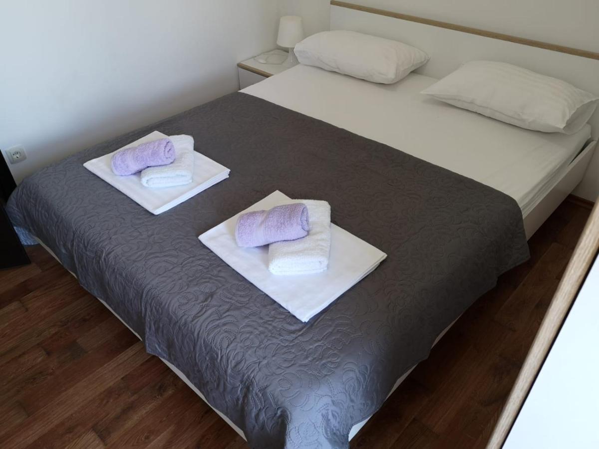 Apartment Istuk Kaštela Exteriör bild