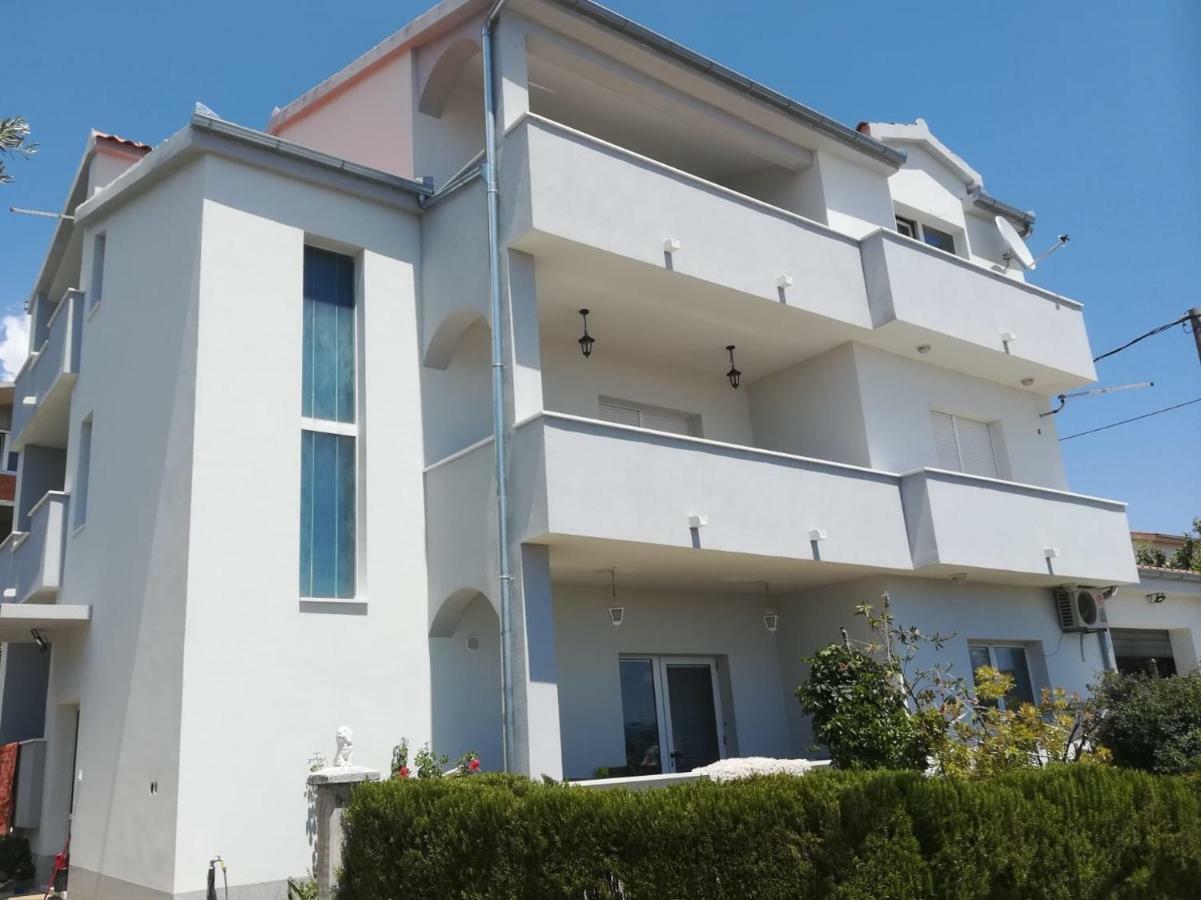Apartment Istuk Kaštela Exteriör bild